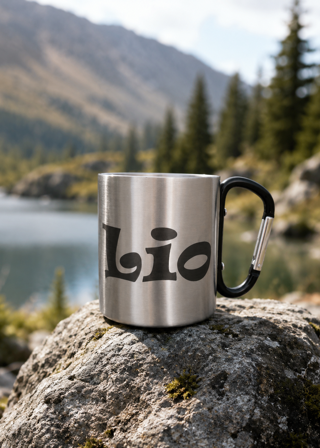 Tasse mit Karabinerhaken und Name